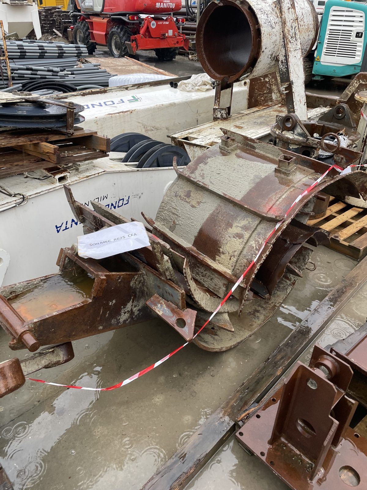 Soilmec R-625 CFA & kelly bar mode