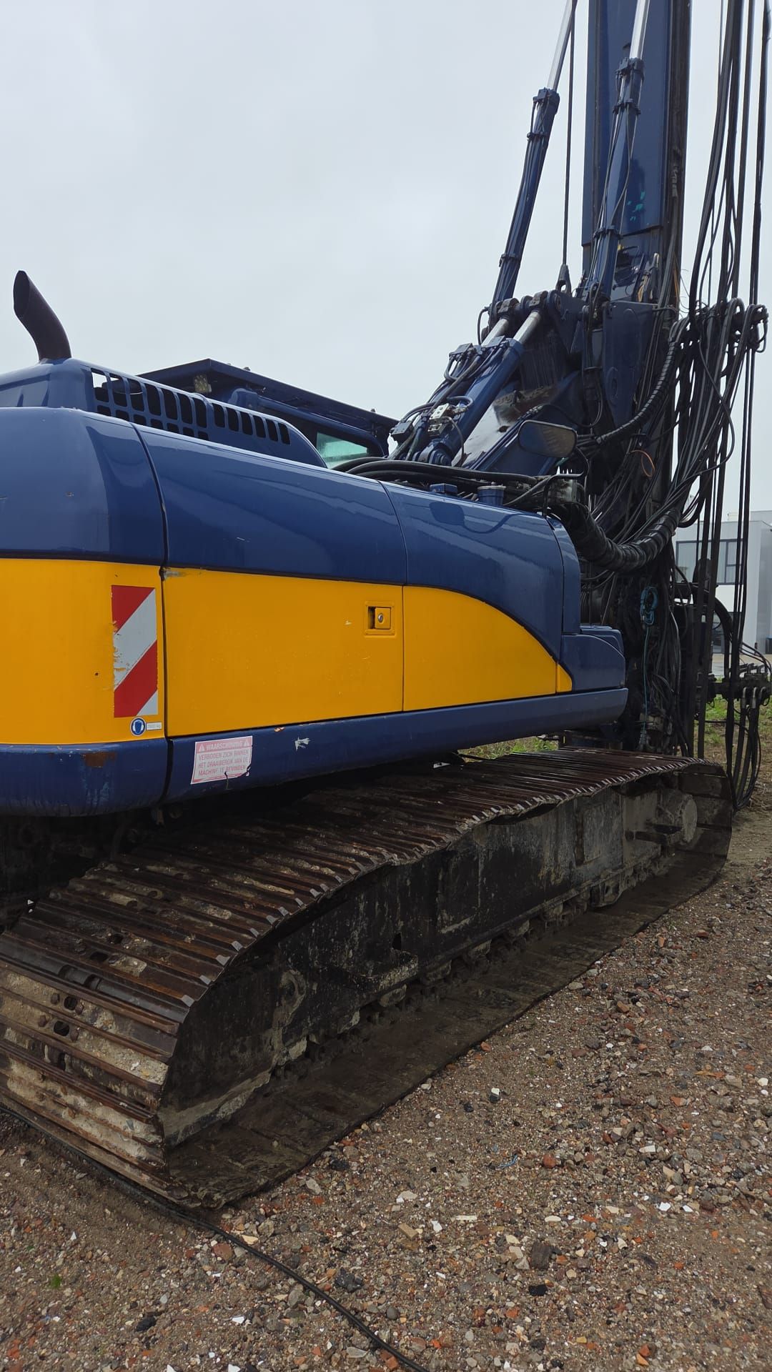 Soilmec SR-40 in CFA mode
